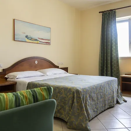 Szálloda Dolmen Sport 4*