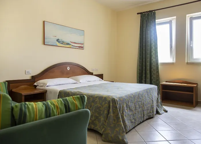 Hotel Dolmen Sport 4*