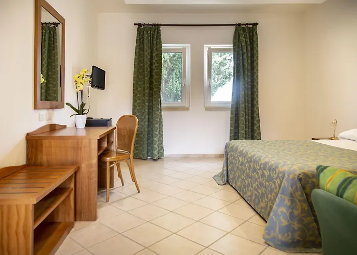 Dolmen Sport Hotel 4*